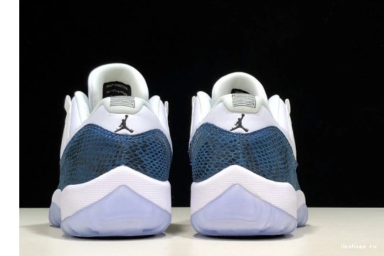 11 CD6846-102 'Blue Jordan Low Air Snakeskin' CD6846-102 0530